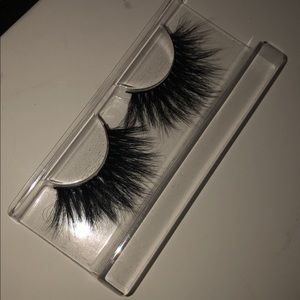 Lash strips